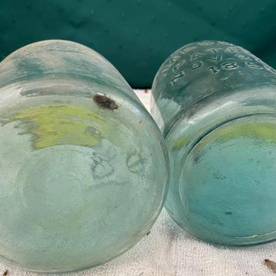 Vintage 1/2 Gallon Jar Lot