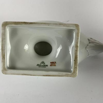 115 Chinese Vase & White Center Piece Bowl by Kaiser