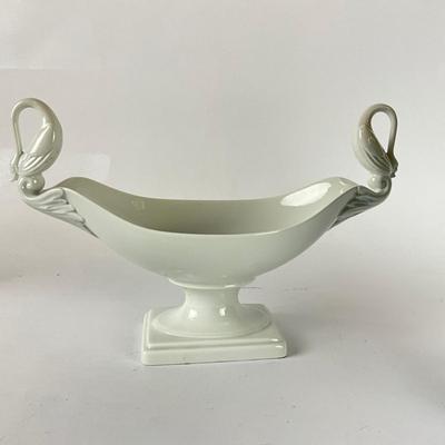 115 Chinese Vase & White Center Piece Bowl by Kaiser
