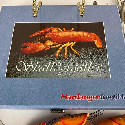117 Lobster Set With Caskata Dishes