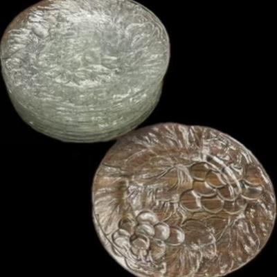 Set of 12 Vintage Kig Indonesia grapes and leaves clear glass plates