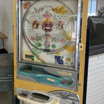 Japanese pinball machine