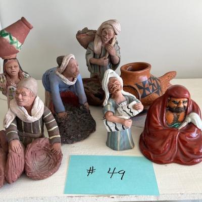 7 clay figures
