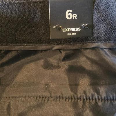 New with Tags Women's EXPRESS size 6 Cropped Wide Leg Pants
