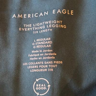 New with Tags American Eagle Dark Green Athletic Leggings