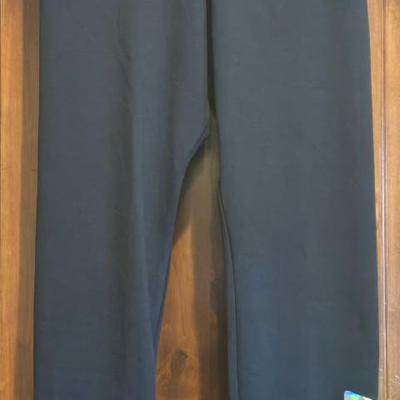 New with Tags Nike Athletic Leggings with Iridescent Logo