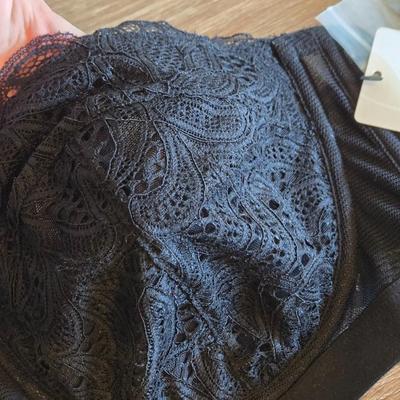 New with Tags Lively Black Lacy Bra with Removable Straps