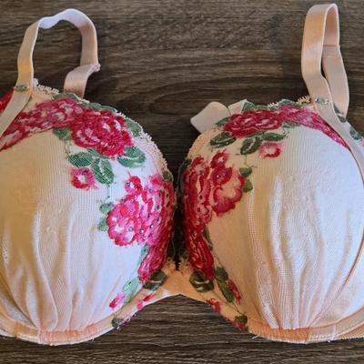 Victoria Secret Bras