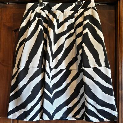 EXPRESS Black & White Zebra Print Skirt