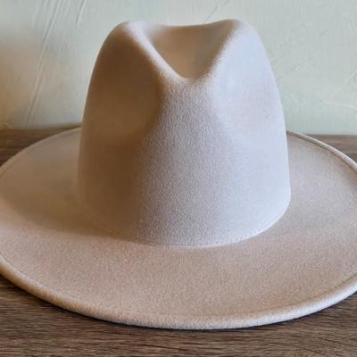 New with Tags GIGI PIP Wool Hat