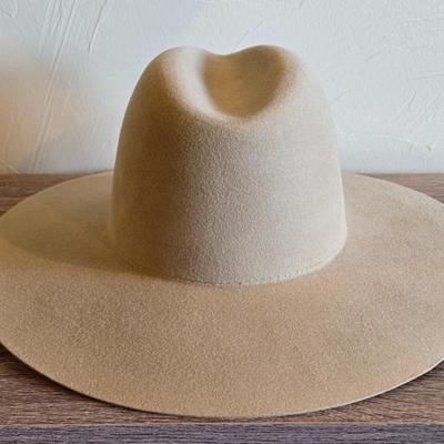 New with Tags GIGI PIP Wool Hat #2