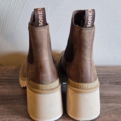 Brown Leather Sorel Chelsea Boots