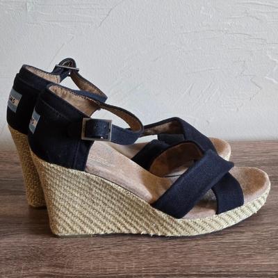 New in the Box Toms Wedge Sandals