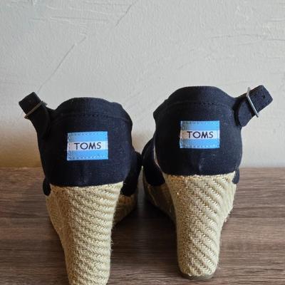 New in the Box Toms Wedge Sandals