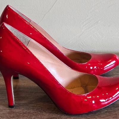 Max Studio Red Patent Heels