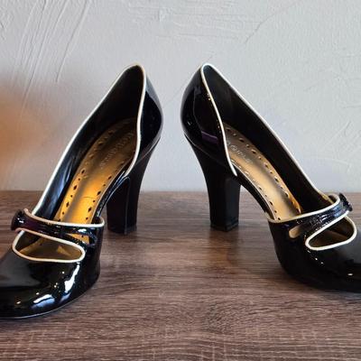 BCBG Girls Black Patent with White Piping Heels