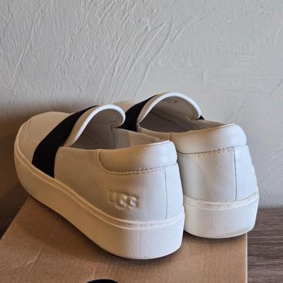 UGG Casual White & Black Slip Ons