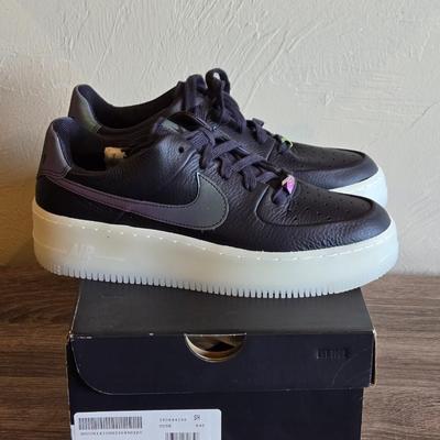 New in the Box Nike Airforce 1 Low Tops