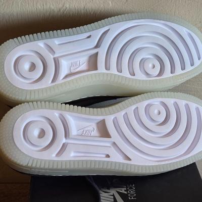 New in the Box Nike Airforce 1 Low Tops