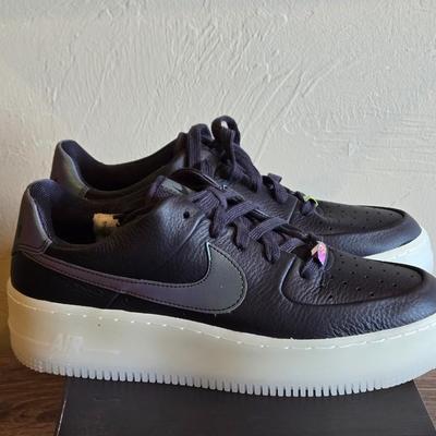 New in the Box Nike Airforce 1 Low Tops