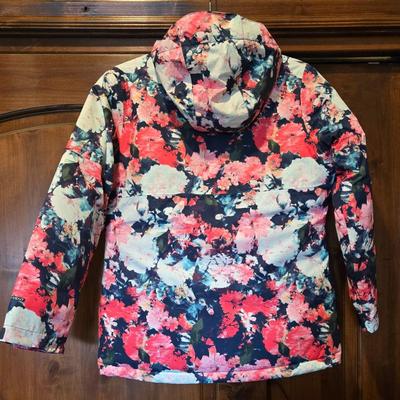 The North Face Girls size 14/16 Coat