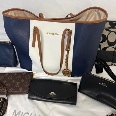 Handbag and Wallet Assortment