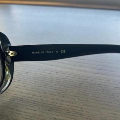 Authentic CHANEL Sunglass
