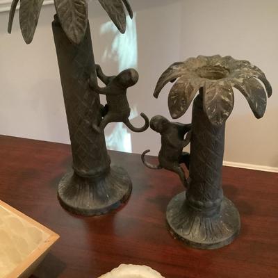 Metal monkey palm tree candleholders, lamp, and tray
