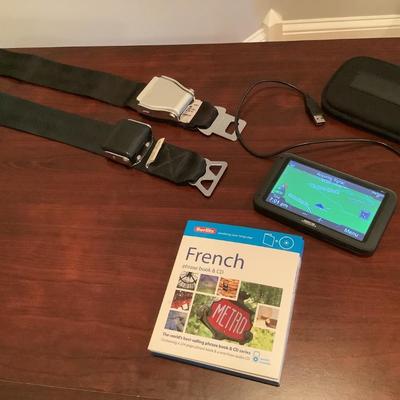 Travel lot-Magellan GPS cord & case, seat belt extenders for 2 types of airplanes, French book with CD