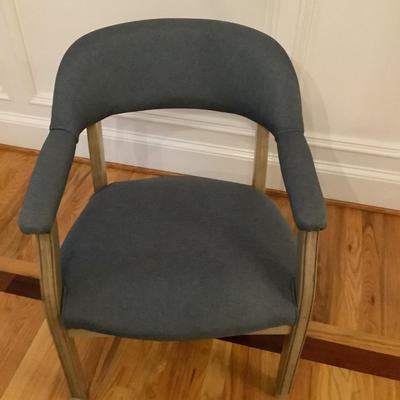 Chair with grey fabric in good condition 34"H 24"L 21"W