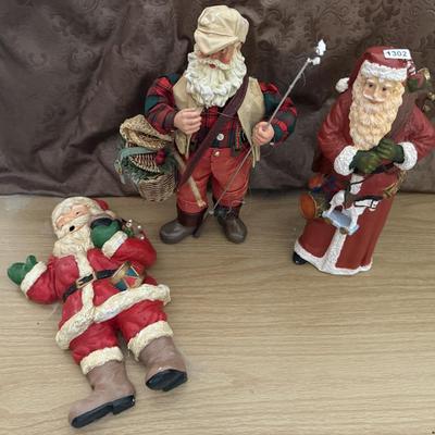 Hunting Santa trio