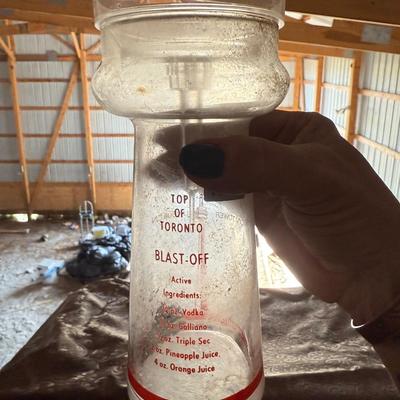 Top O Toronto drink maker & reference material