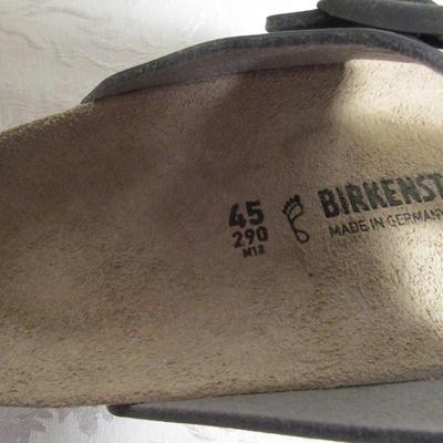 1 pr Birkenstock men's sandals size 45 (European size), American size 12