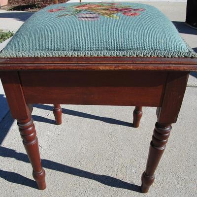 Upholstered Shoe shine stool