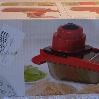 Quqiyso Mandoline slicer