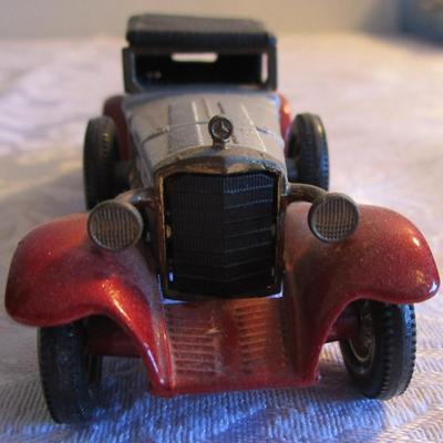 Matchbox Models of Yesterday 1928 Mecedes SS Coupe 36-220, Model Y-16