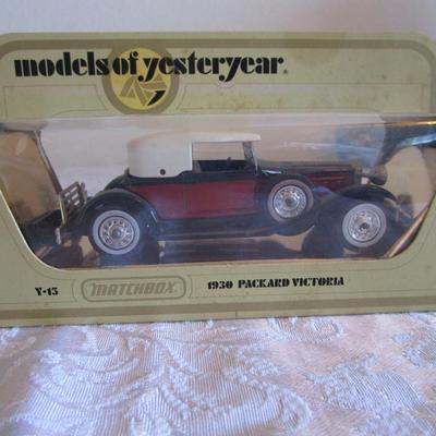 Matchbox Models of Yesterday 1930 Packard Victoria, Model Y-13