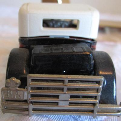 Matchbox Models of Yesterday 1930 Packard Victoria, Model Y-13