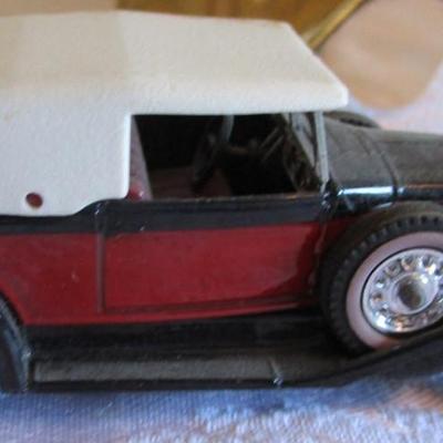 Matchbox Models of Yesterday 1930 Packard Victoria, Model Y-13