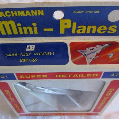 Bachmann Model 41, Saab AJ37 VIGGEN