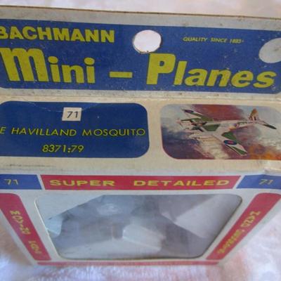 Bachmann Model 71, De Havilland Mosquito