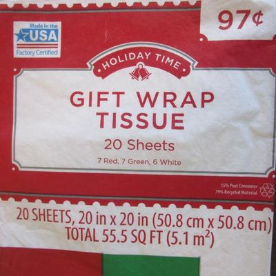 5 new pgs Christmas tissue paper
