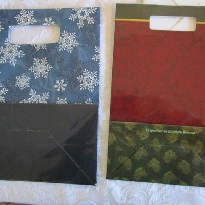 6 Christmas gift bags, 1 Merry Christmas wall art