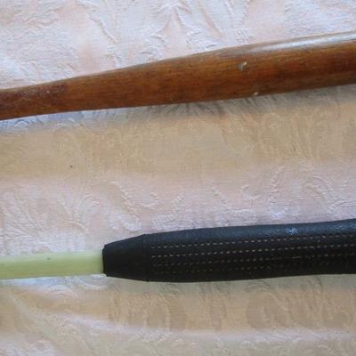 4 hammers various sizes