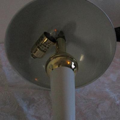 White touch lamp, three brightness levels, Model 70101