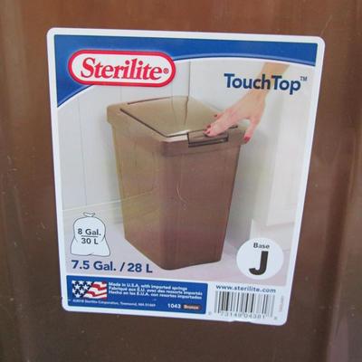 7.5 gallon touch top brown trash can