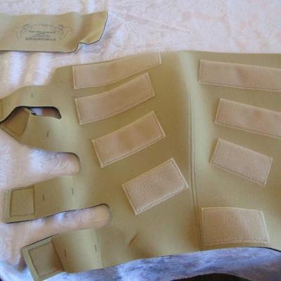1 Circaid Model #664235/1 Knee brace, tan, size L, extra strong velcro