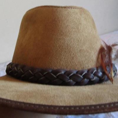 Head N Home Plainsman tan leather suede hat, men's size XL