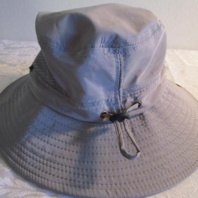 2 canvas and mesh hats, 1 khaki green, 1 gray, adjustable size