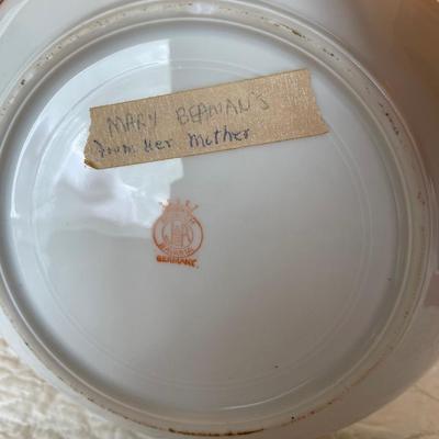 Beautiful Bovaria bowl